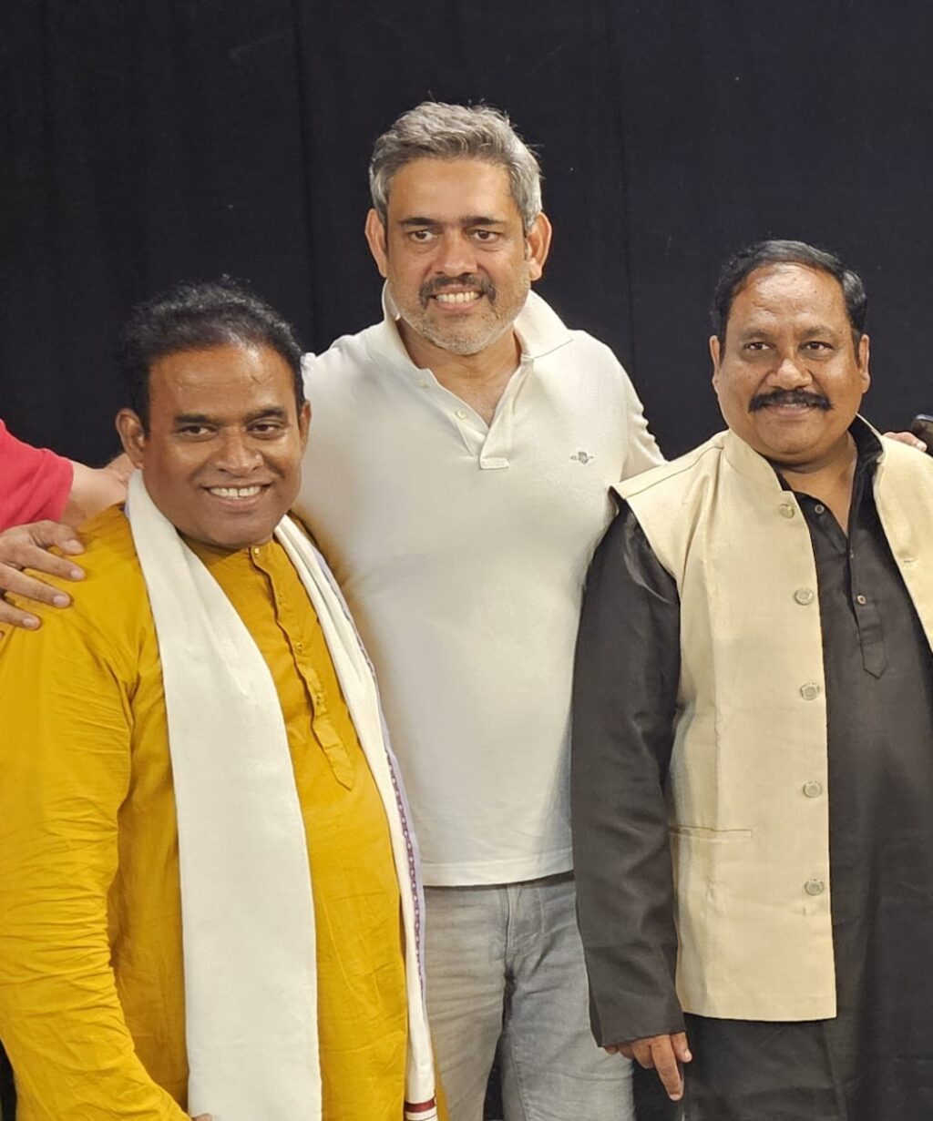 b04a836e-025a-434a-81ce-f91d83be35f9