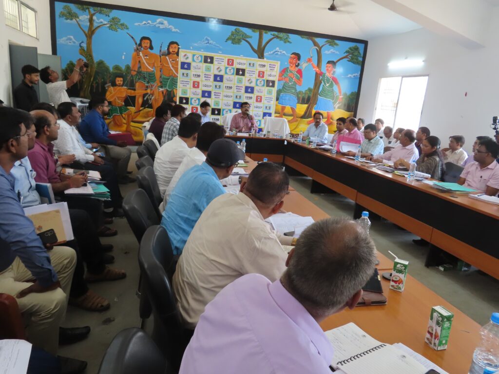 ed2980bd-aa36-49f9-bb66-8f3f340bca13