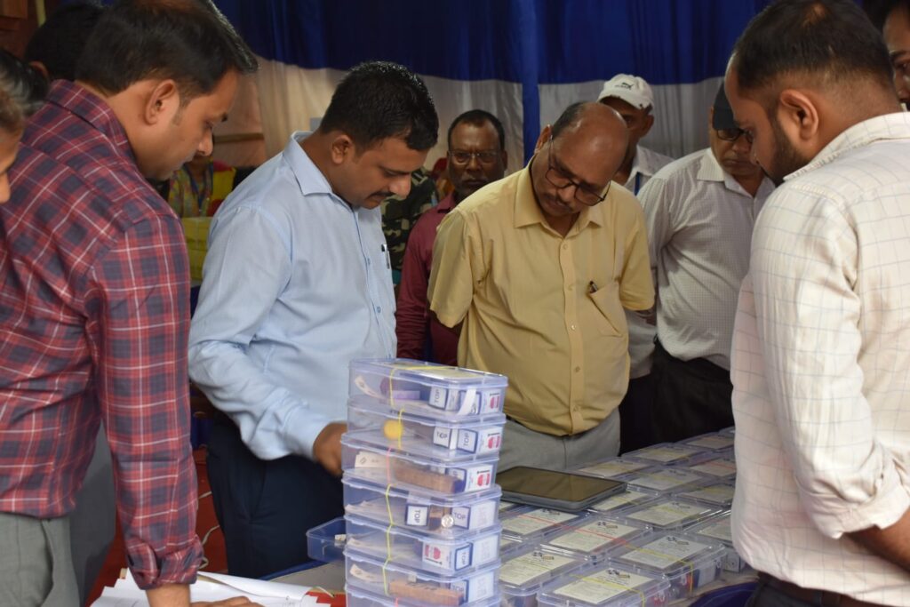 b35baddd-777b-4ba8-a5e5-93f8d48fe94f