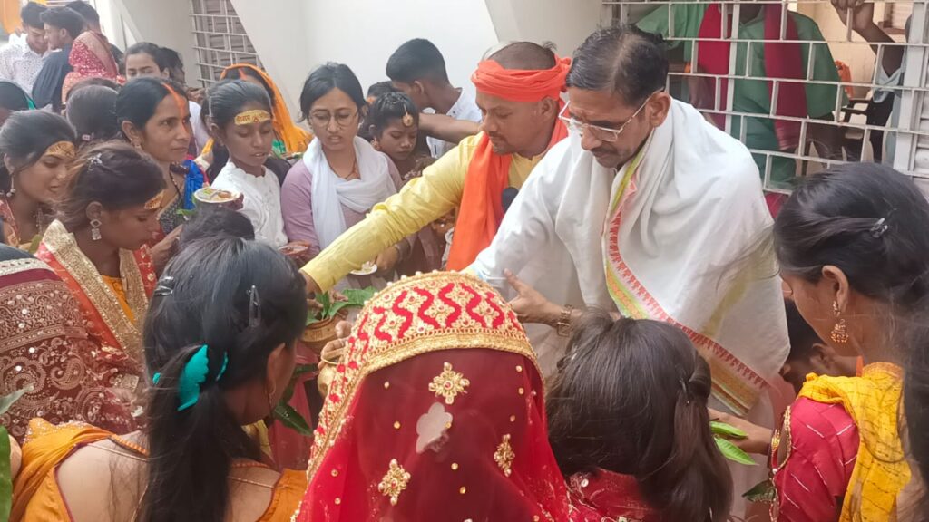 408c6b8e-a960-4216-bef1-3b69fab92139