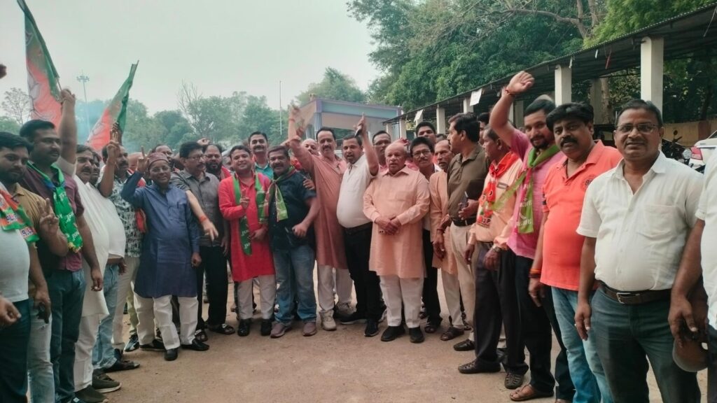 70d101ae-76bd-4d32-aedd-ae596c022e7b