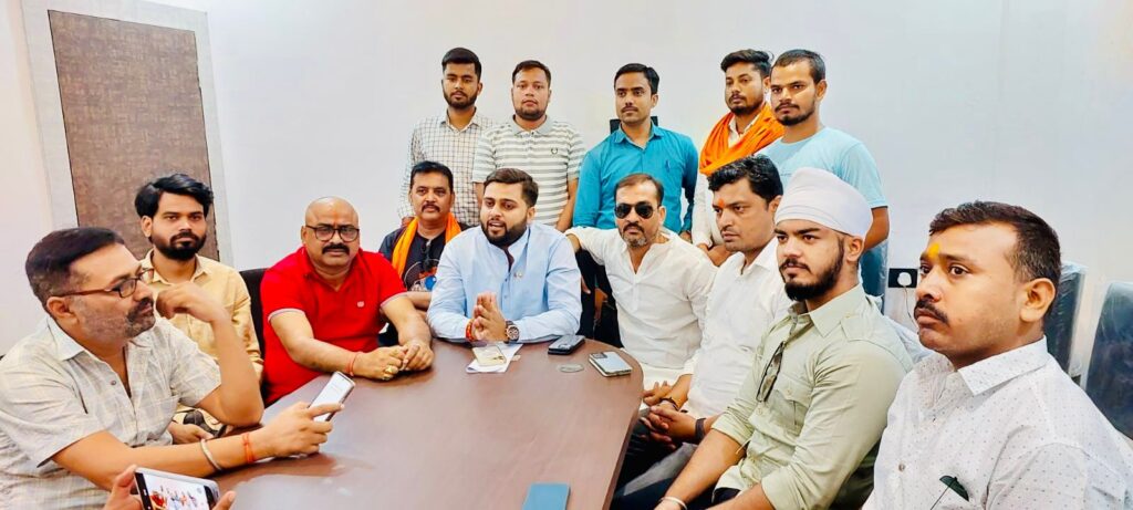 d06a12bb-7c4e-4980-aeac-34892b51893b