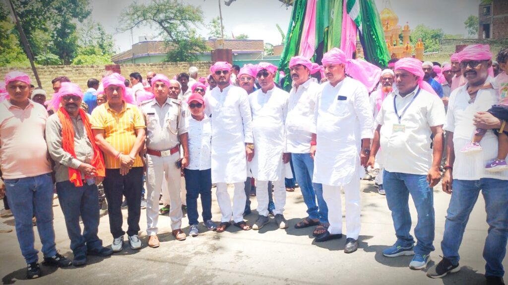 9ff9f3f1-93c5-4b0f-8b2e-085bd882ecd2