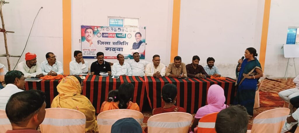 caa7541c-3f1a-4a4b-a688-f2b22a2e872f