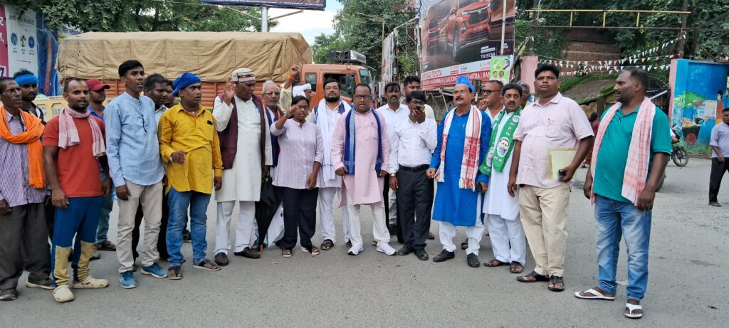 b7b01811-6fc3-4645-9cb5-a3b203276937