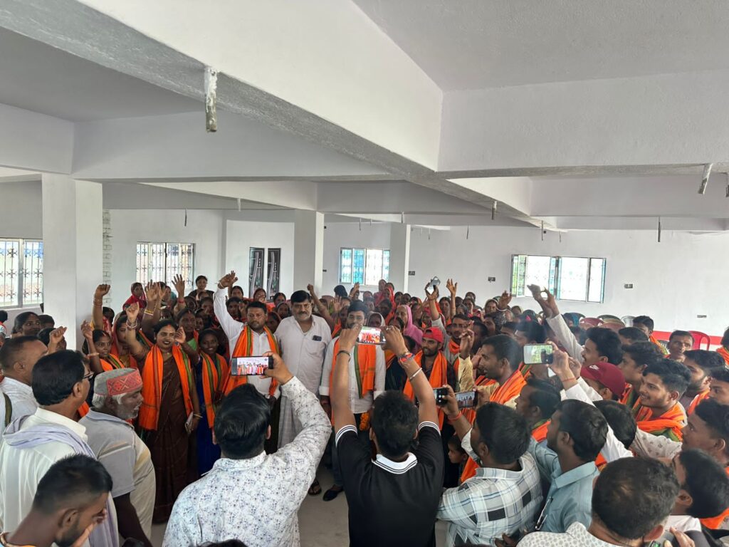 WhatsApp Image 2024-10-19 at 18.00.39