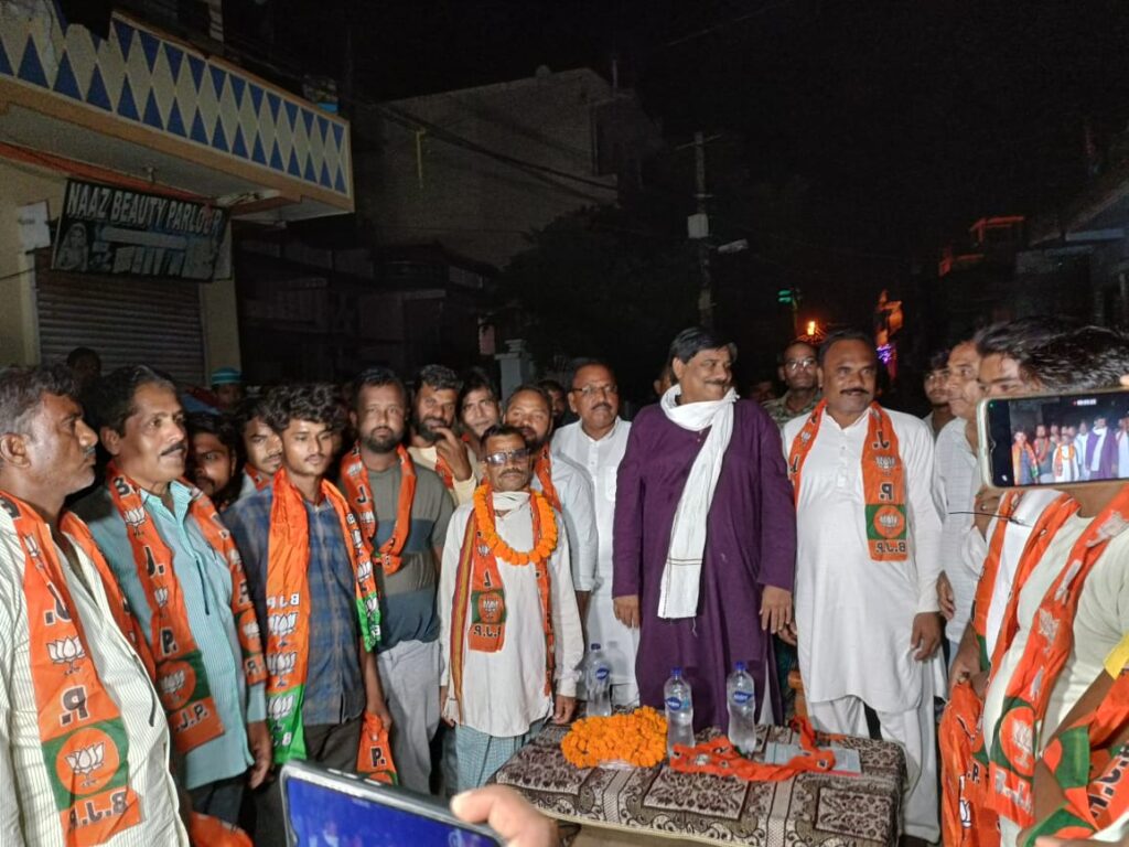 b17a96db-57de-4b05-b9e4-2d51e09ed8ba