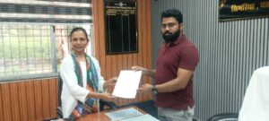 c2bcd128-4121-4150-a9f8-da2849e721d8