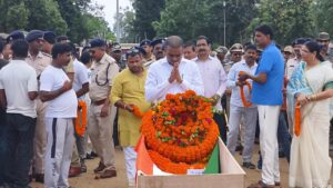 5fa70528-b421-4a12-8fd8-10cbfed8eaa6