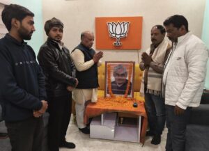 b8743e35-7c50-4584-8246-b29309ee134e