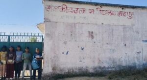 ca8880f5-c9a7-4c4c-aff8-8f32a8831302