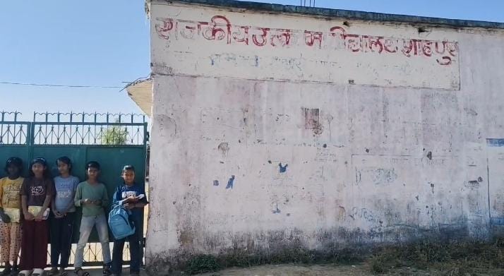 ca8880f5-c9a7-4c4c-aff8-8f32a8831302