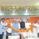 56ce3ffc-acdd-4d43-a8c4-74b4b8c8ab87