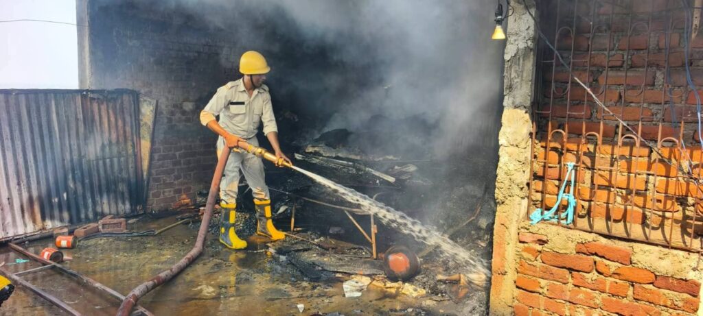 804d41c9-a630-40e1-b603-bc893a489f65